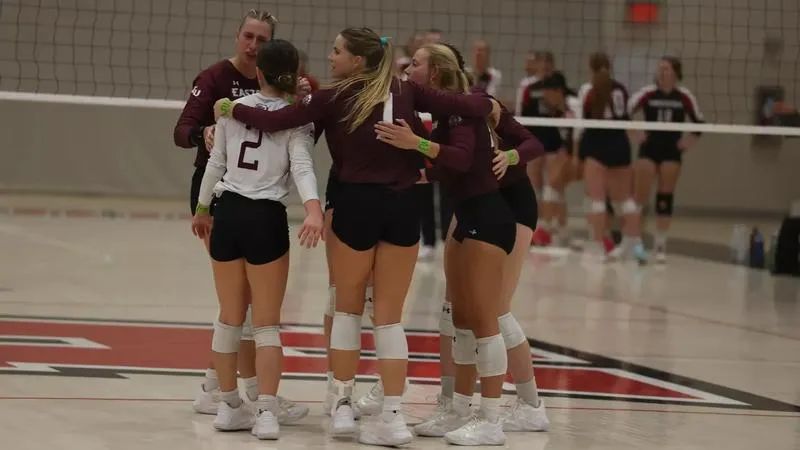 Volleyball Sweeps Matches at Gallaudet
