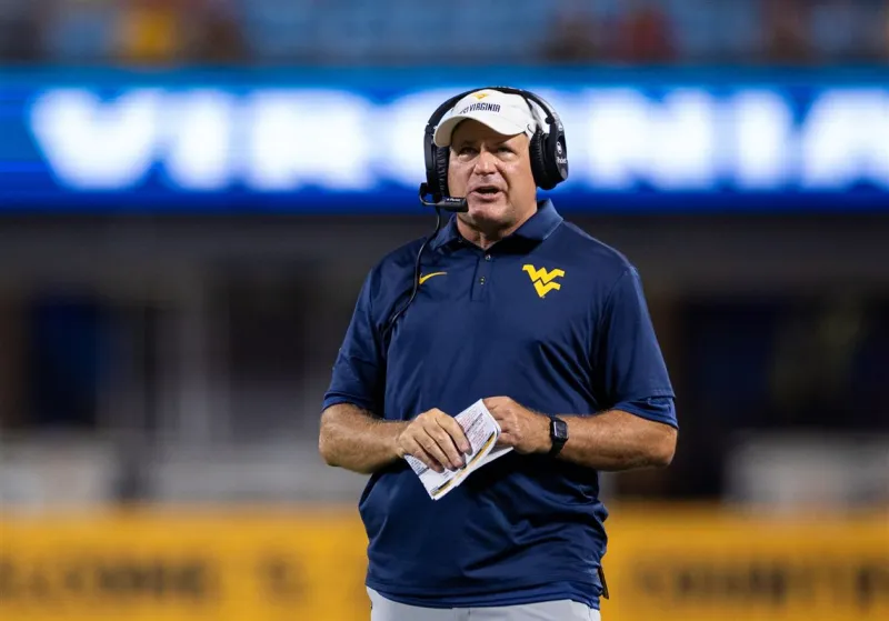 Drew Mestemaker leads Oklahoma State past West Virginia 41-24