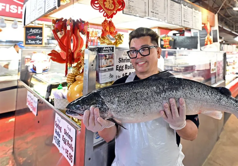 Andy Nguyen, Wholey's sushi guy, makes 'the best you've ever had'