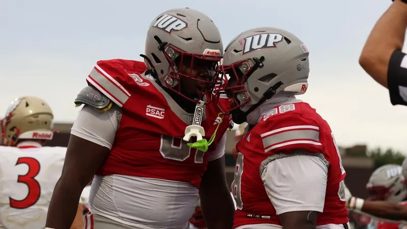 Football Moves into AFCA Top 10 After 4-0 Start