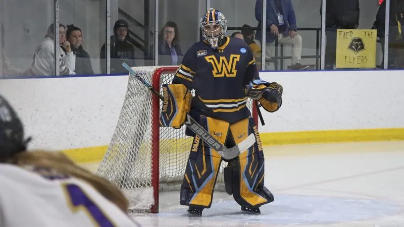 Wilkes Women's Ice Hockey Ranked No. 8 in DIIIHockeyNews Preseason Poll