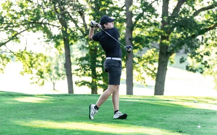 Men's Golf Takes Part in Grove City Fall Invitational