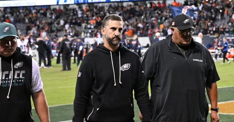 Handing out 10 awards from the Eagles-Bears game