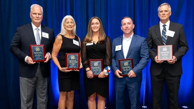 DeSales Inducts Six New Members and 07-08 WBB Team into Hall of Fame