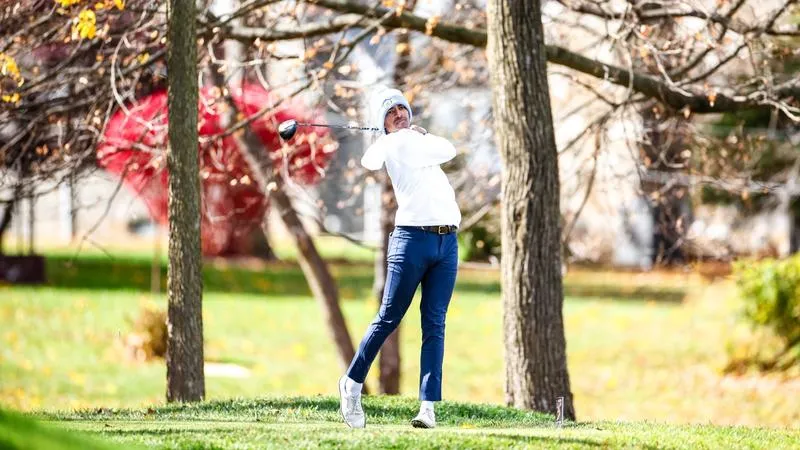 Alokam Leads Wildcats with Ninth Place Finish at UConn Invitational