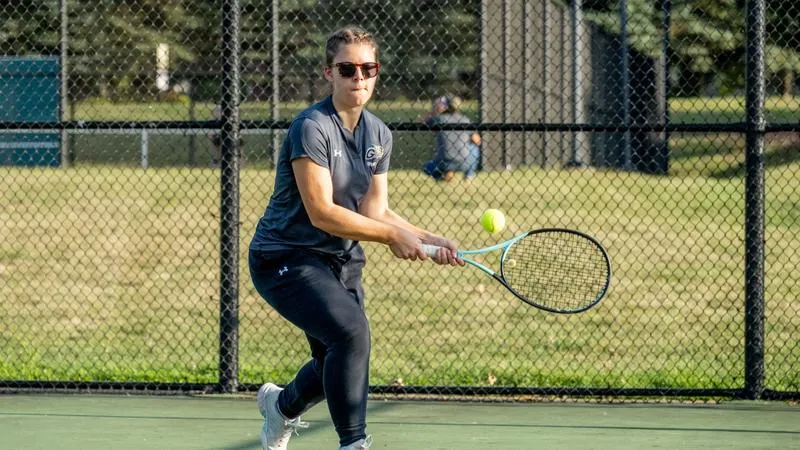 Women's Tennis Returns to Win Column Versus Thiel