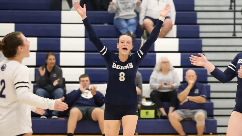 Women's Volleyball Reverse Sweeps Cedar Crest