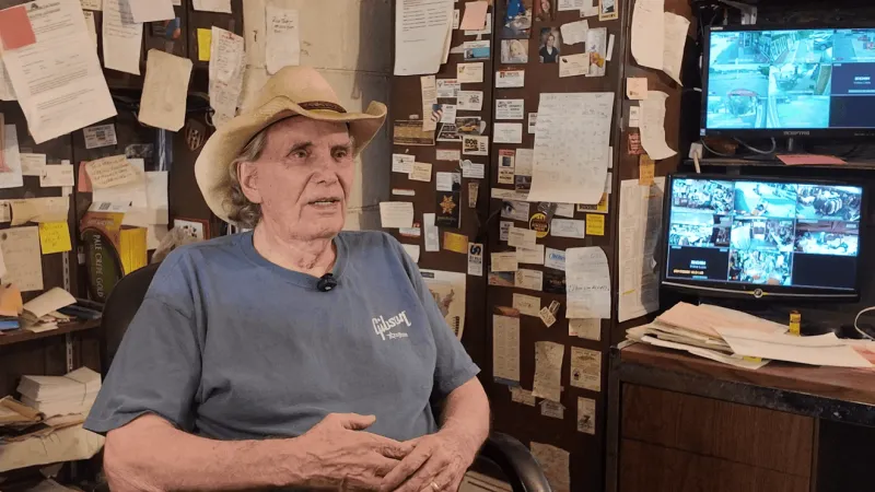Pat Garrett, early advisor to Taylor Swift, local country music icon dies