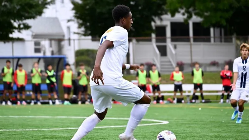 Preston scores for Lycoming against regionally-ranked Messiah