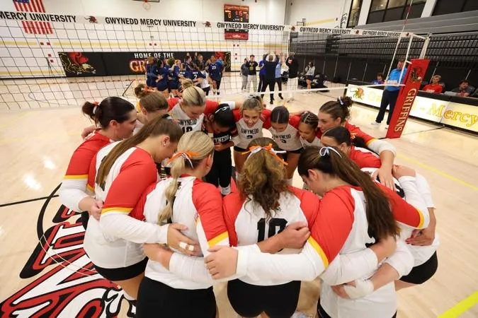Griffins Visit Wilkes University for Season's First Five-Set Decision