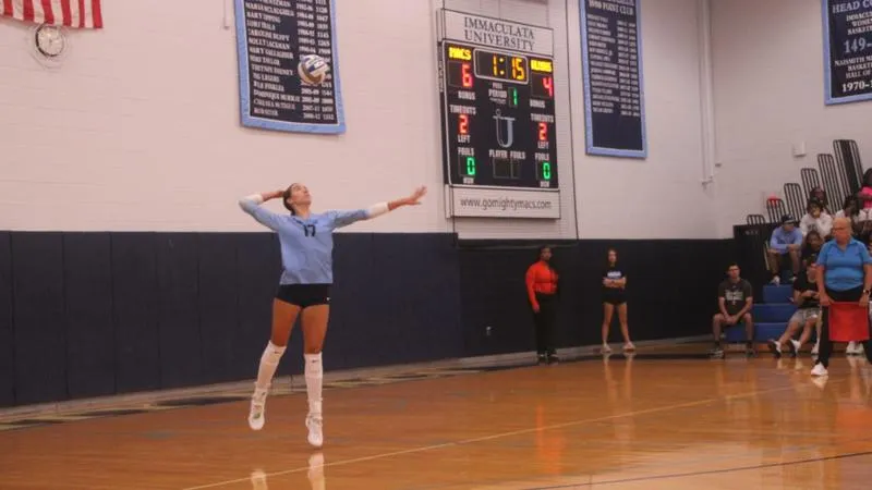 Women's Volleyball Falls to Bryn Mawr Owls in Second Night of Back-to-Back