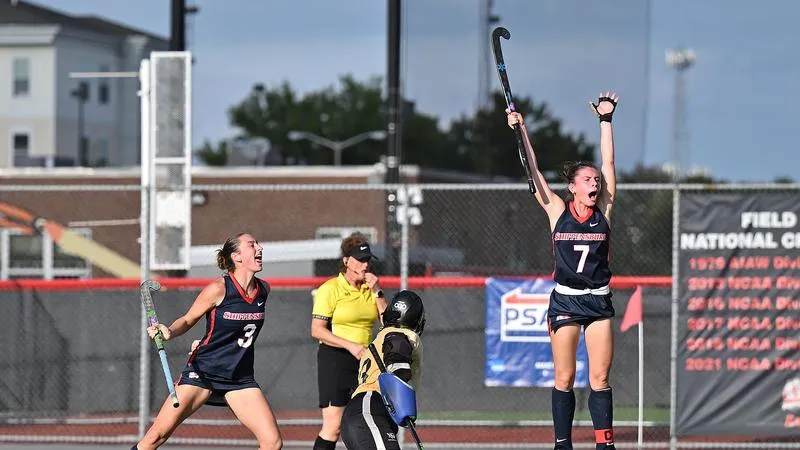 RECAP: No. 2 Field Hockey outlasts Millersville, 3-2
