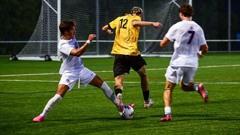 RECAP: Men's Soccer's strong effort falls short against Millersville, 1-0