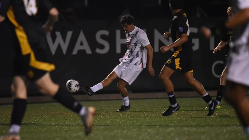 Men's Soccer: Men's Soccer Edged by Waynesburg, 2-1