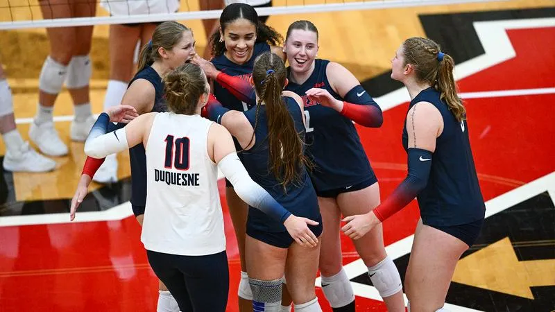 Duquesne Opens Three-Match Road Swing at Saint Louis