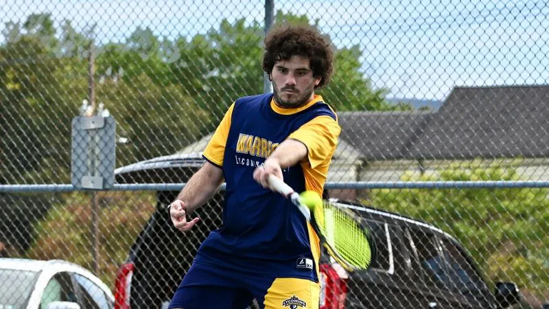 Warriors secure first win over King's, 5-2
