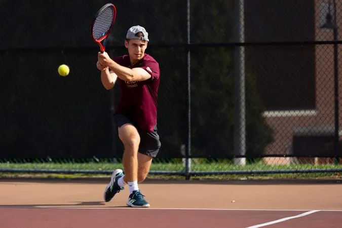 Men's tennis extends winning streak to three with 7-0 victory at Drew