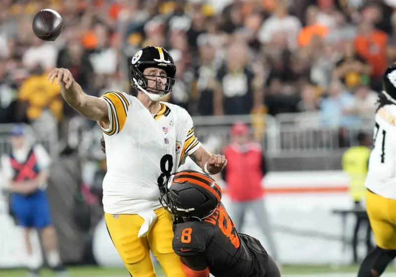 The Steelers' frustrations in Cleveland continue with a late loss to the Browns