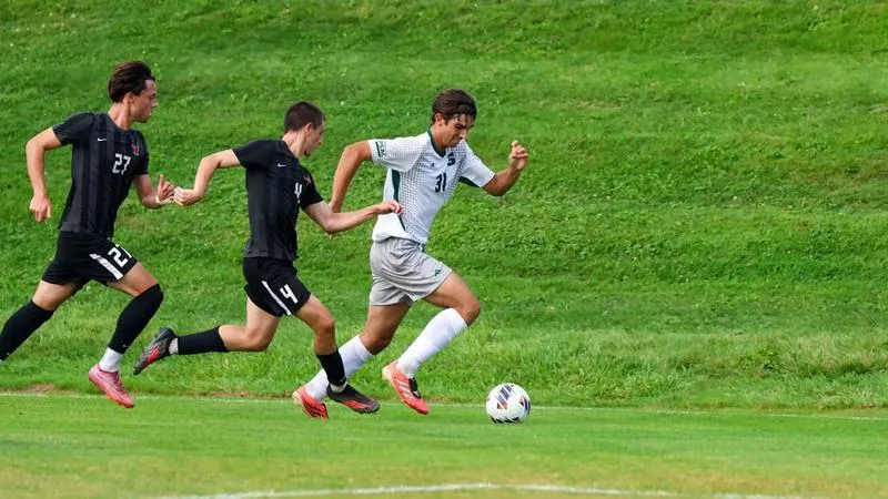 Rock finish non-conference slate vs. Shepherd