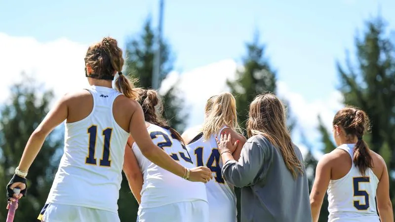 Field Hockey Falls To Richmond