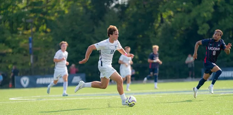 Wildcats Battle But Fall to UConn 1-0