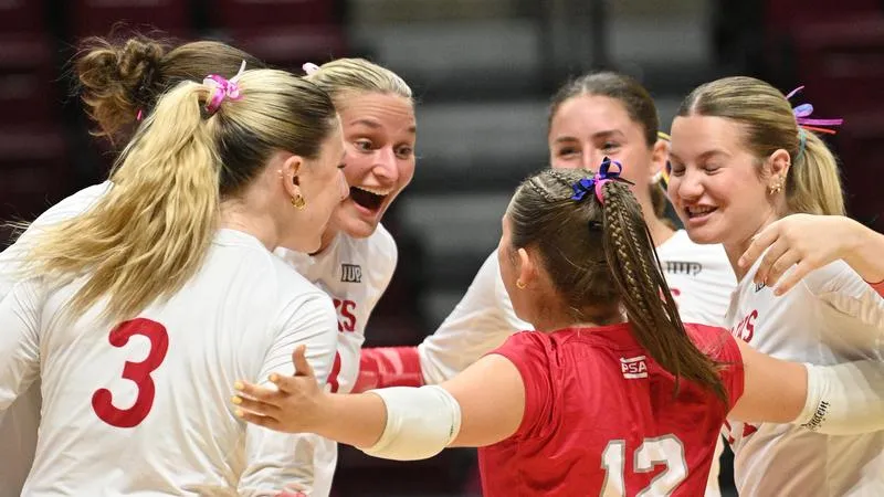 Volleyball Sweeps Cal (Pa.) for 11th Straight Victory
