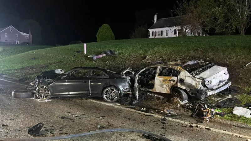 Crews respond to two-vehicle crash, fire in York County