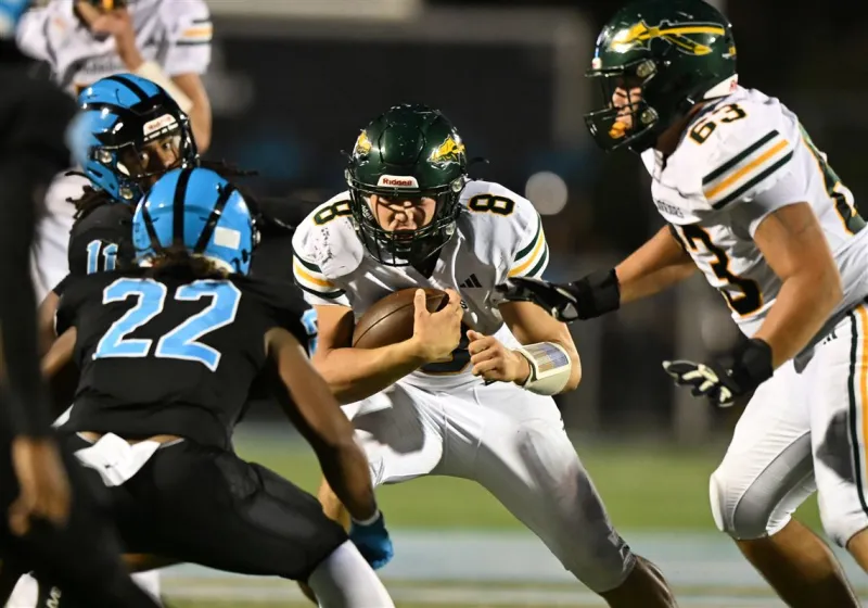 Extra Points: Now a full-time QB, Ben Grabowski continues to power Class 5A power Penn-Trafford