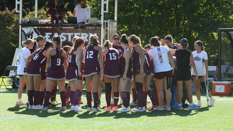 Field Hockey Falls in League-Opener at York