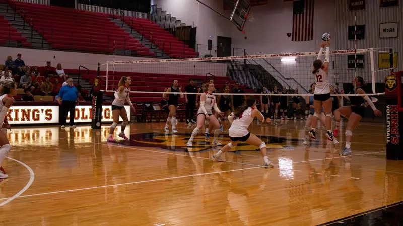 Swinsburg's Career-High 14 Kills Lead Monarchs Past John Jay