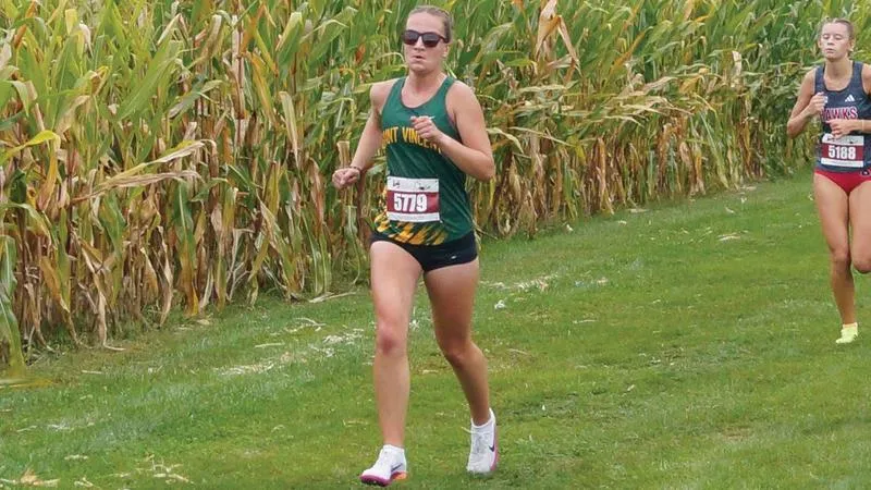 Neubert competes at NCAA Pre-National Championship Meet