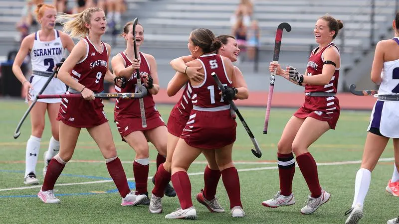 No. 24 Field Hockey Rolls Past Gettysburg, Sarno Earns Fourth Shutout