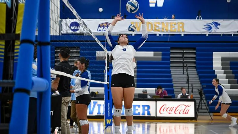 Volleyball Sweeps Its Way to 2-0 Day