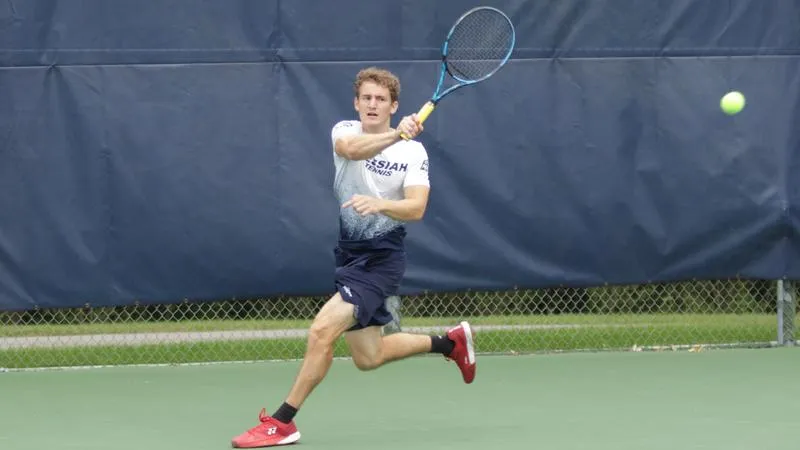 Men's Tennis Breezes Past Royals on the Road