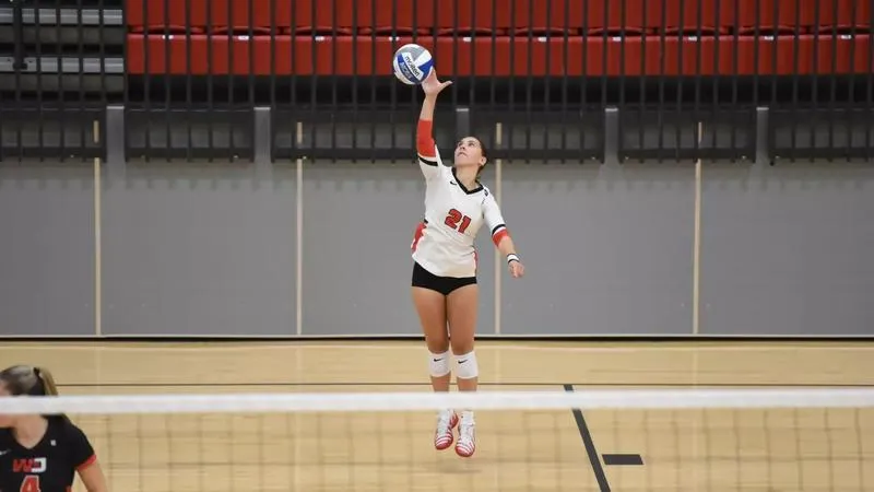 Women's Volleyball: Women's Volleyball Downed by #6 Carnegie Mellon