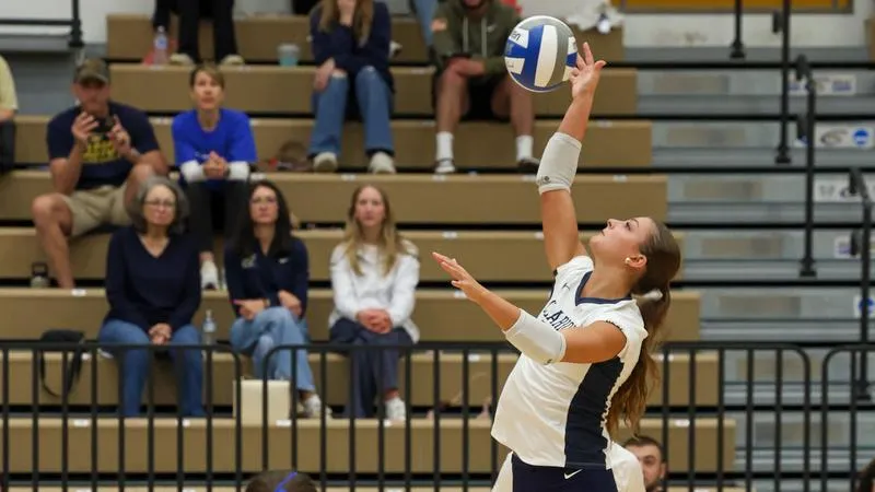 Volleyball Wraps 2-0 Weekend With Win Over Edinboro