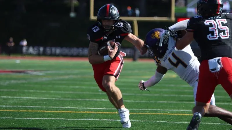 Warriors Overwhelm Golden Rams with Strong Finish in Homecoming Win