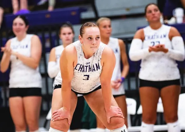 Women's Volleyball Drops Four-Set Match at Westminster