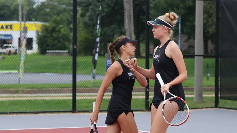 Tennis Wins 11 Matches on Opening Day of Carnegie Mellon Invitational