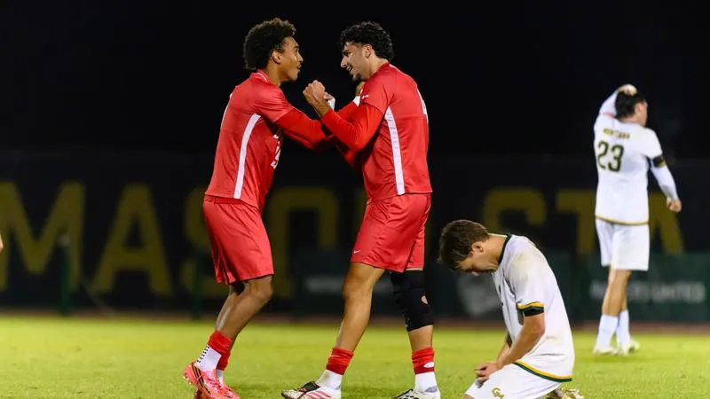 Dukes Supply Late Magic at Mason