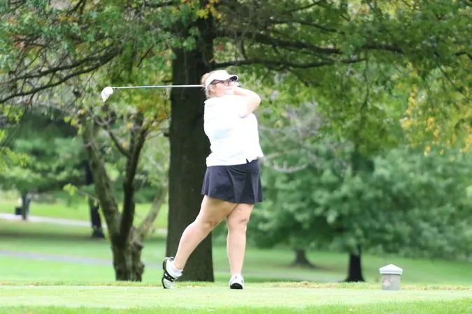 Women's Golf Finishes Second at Blue Heron Pines Tri-Match