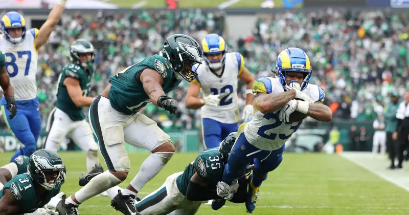 Los Angeles Rams rally behind Matthew Stafford, Kyren Williams in 4th quarter to beat Philadelphia Eagles