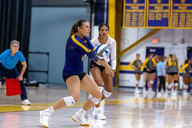 5 Things to Know: Women's Volleyball to Visit Shepherd on Tuesday Evening