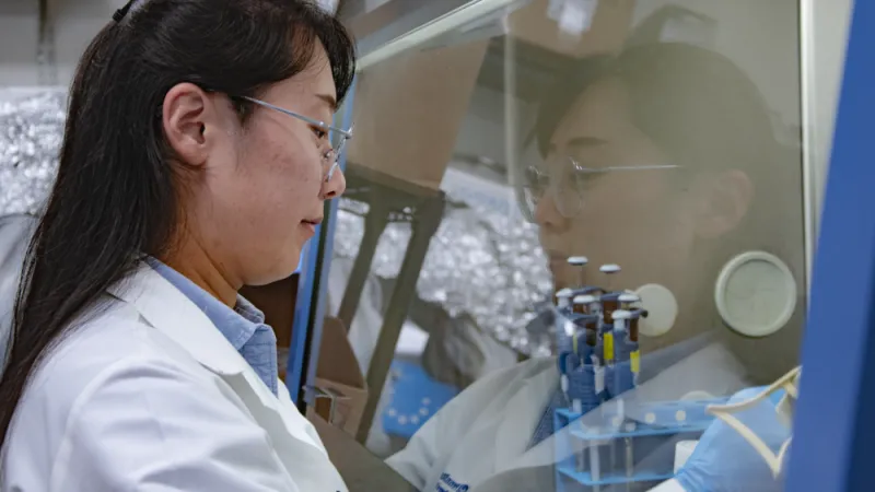 Making pediatric cancer more 'visible' boosts immunotherapy response