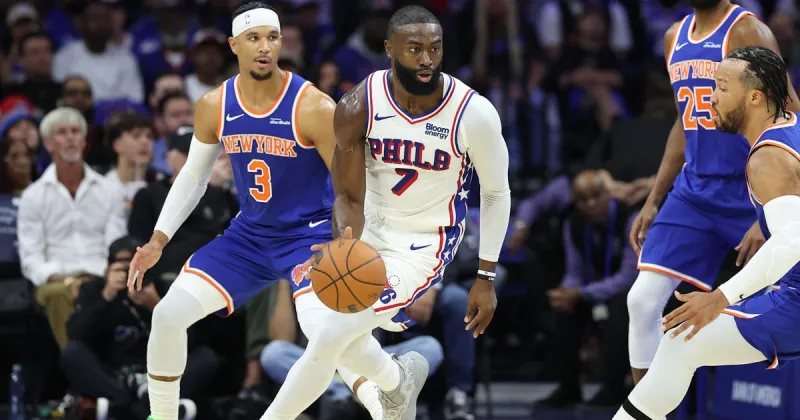Instant observations: Jaylen Brown stars, Ariel Hukporti suffers ominous injury in Sixers' preseason opener