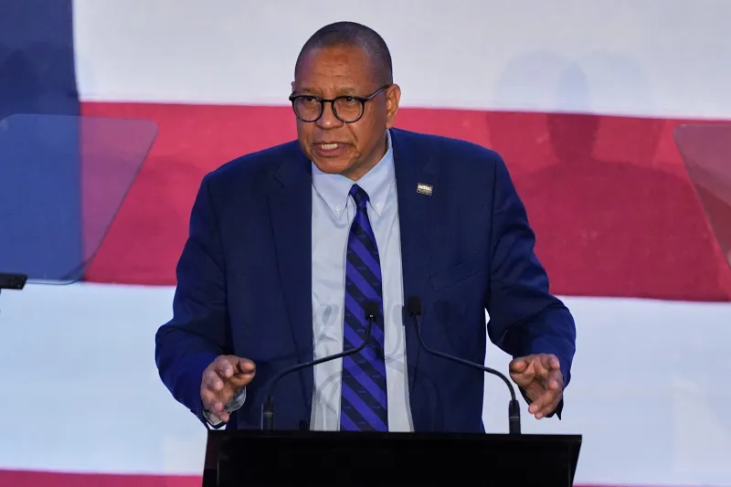 New Jersey's lieutenant governor resigns after sexual harassment and ethics complaints