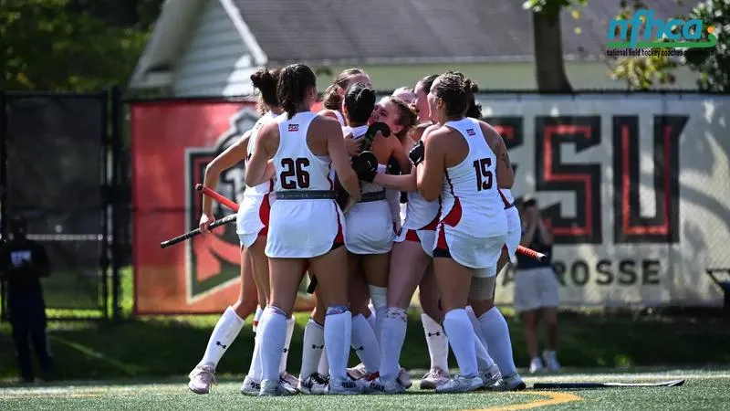 Field Hockey Moves to Second in NFHCA Poll