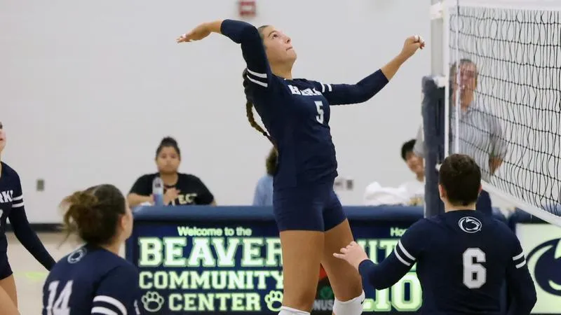 Women's Volleyball Falls to Undefeated York 3-0