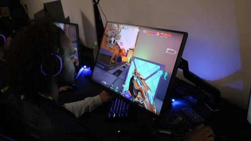 Esports Teams Open the 2026--2027 Season