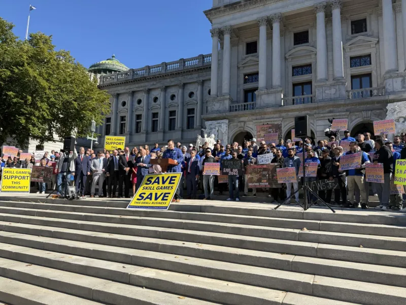 With skill games deadline looming, supporters rally at Pa. Capitol